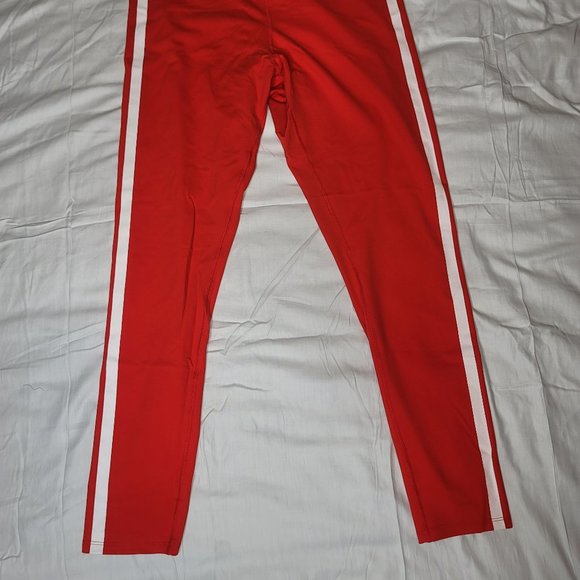 Hot Topic Yuri on Ice Leggings Size XL - Picture 2 of 11